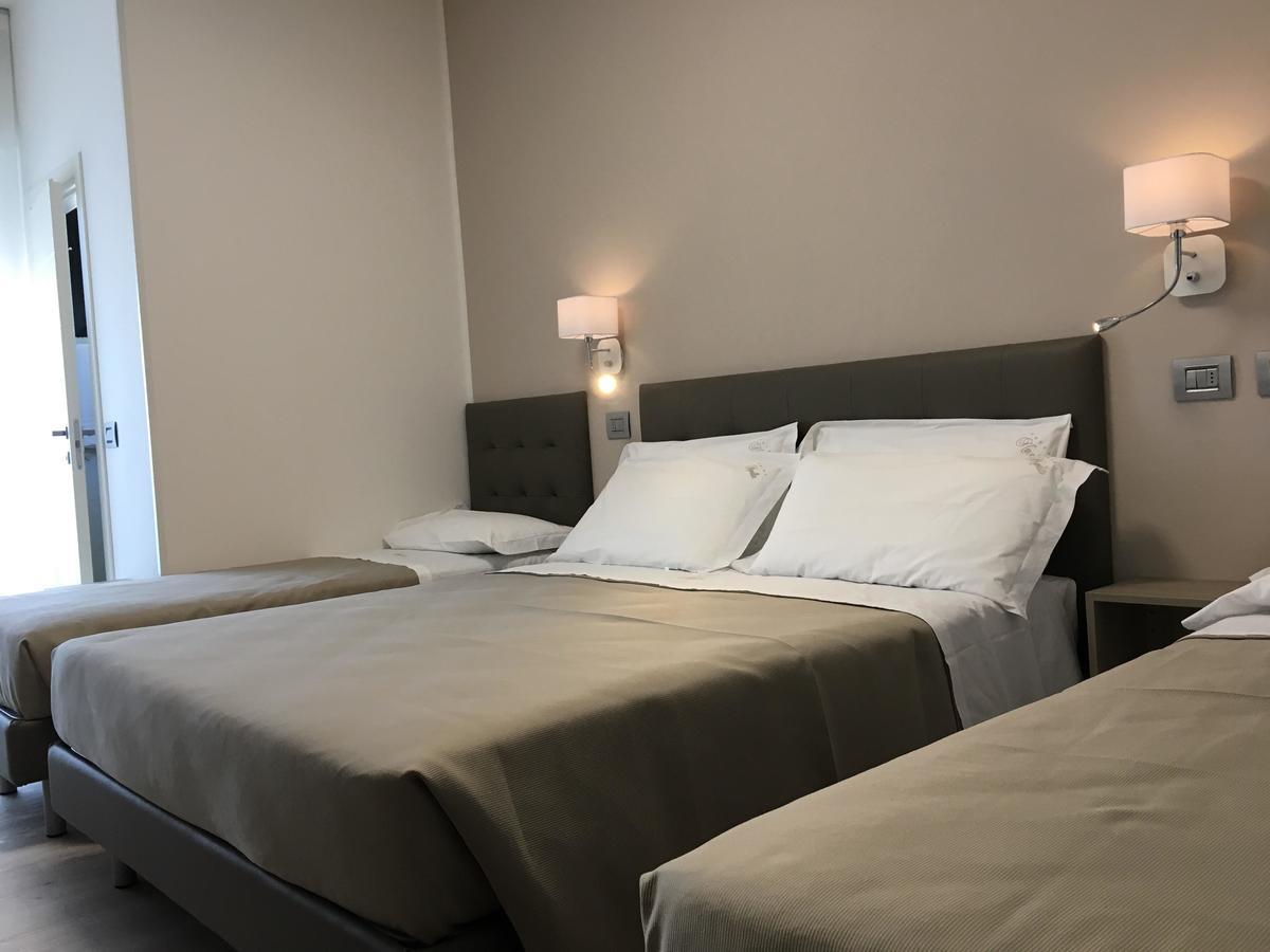 Hotel Novella Мисано Адриатико Екстериор снимка